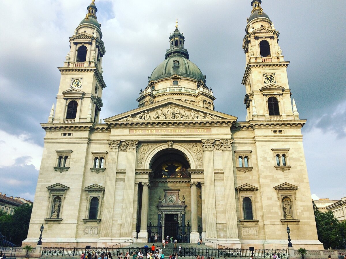 Базилика Святого Стефана.