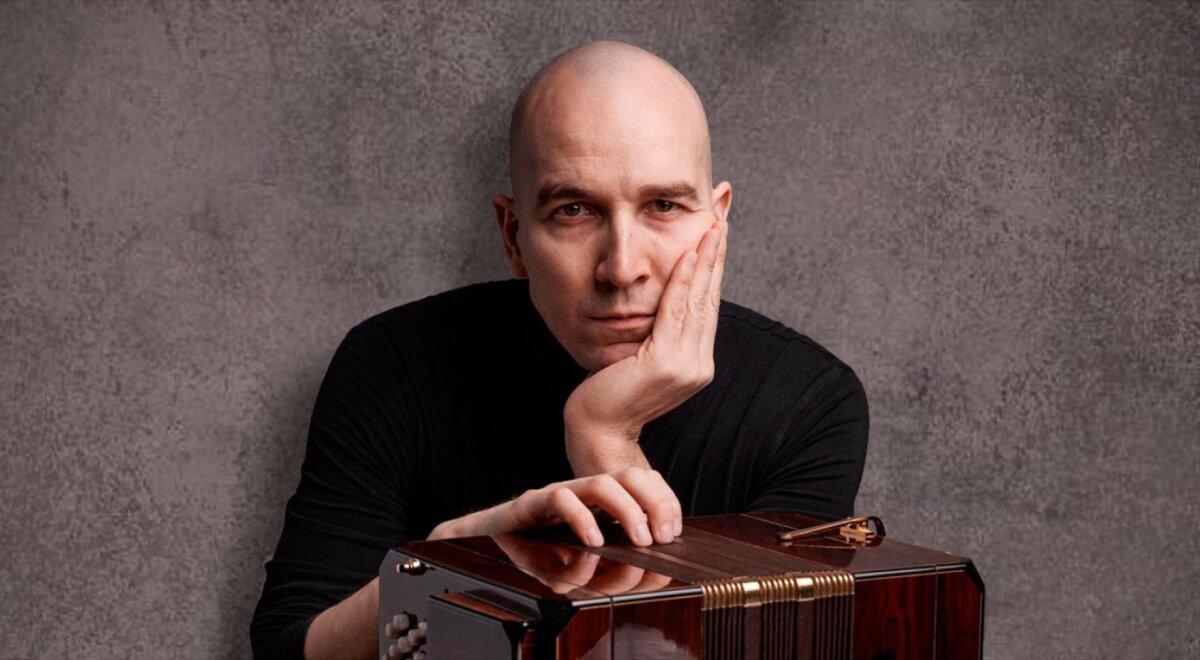 Марио Стефано Пьетродарки (бандонеон), итальянец