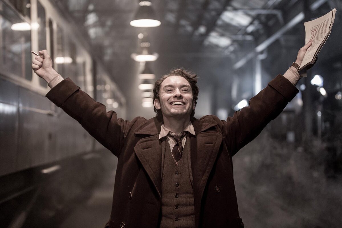 Джуд Лоу в роли Томаса Вульфа