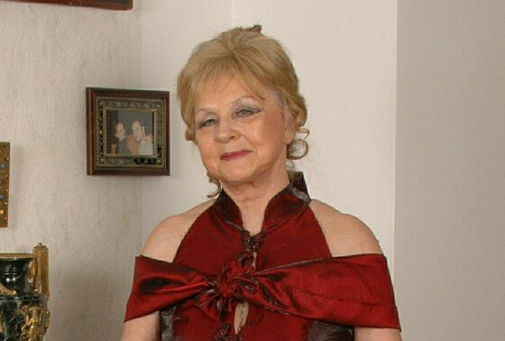    Зоя Зелинская