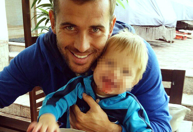 Александр кержаков биография и личная жизнь В Карелии возбудили дело из-за фото Кержакова РБК
