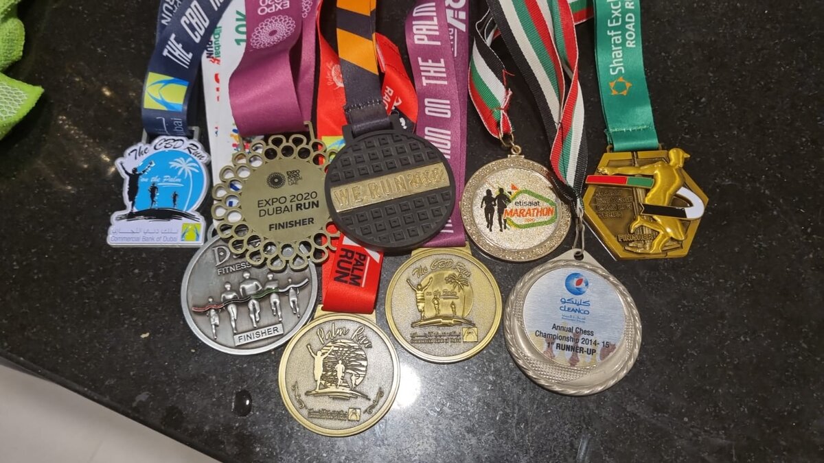 медальки с забегов)