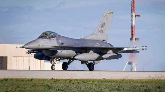    На Украине ждут первые F-16 после Пасхи Татьяна Сидорова