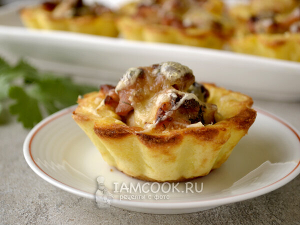 Праздничные блюда из картофеля и мяса. Всё очень красиво и вкусно ...