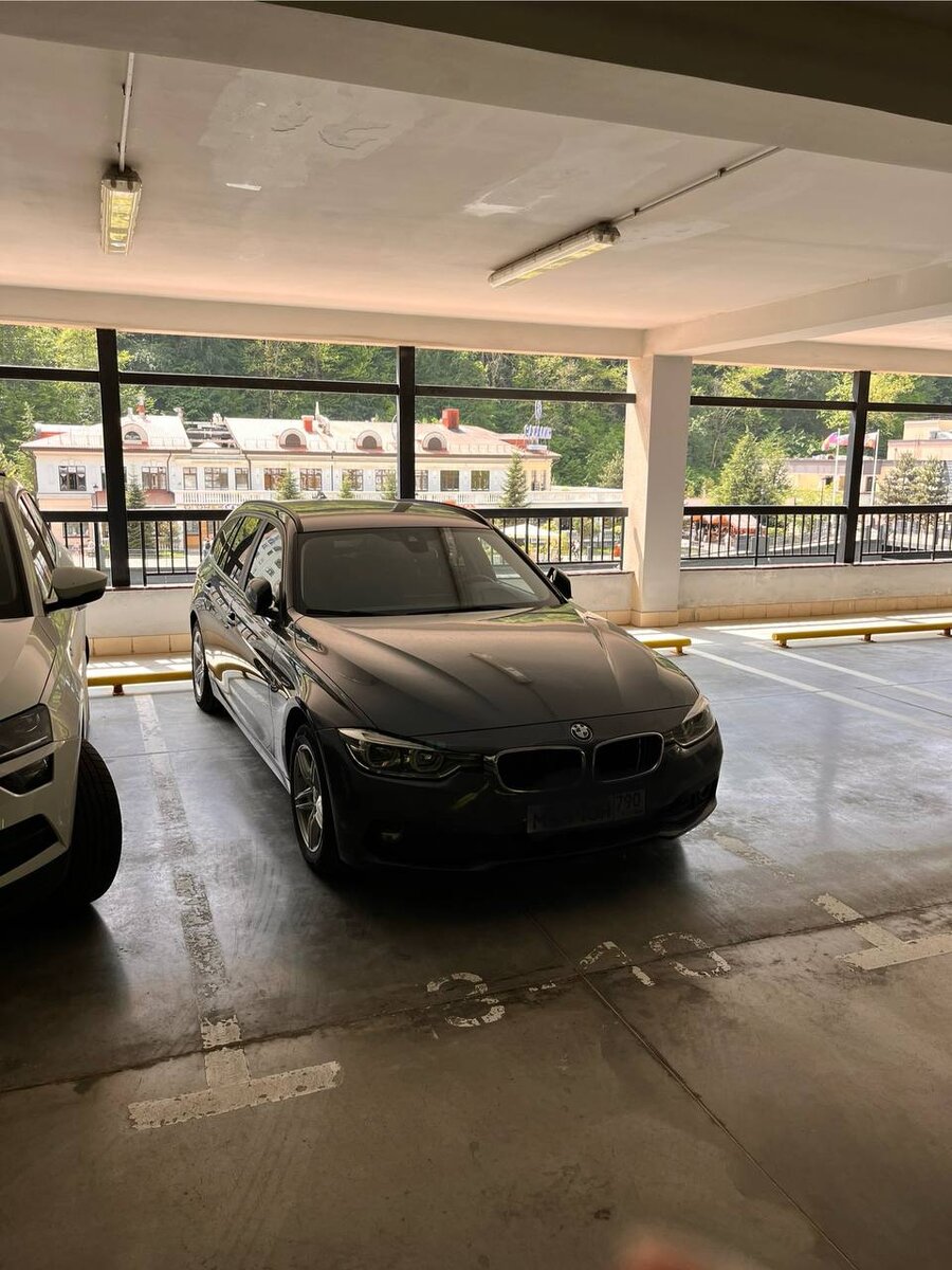 А за эту радость я отдала 1500 руб. Цена потерянного парковочного талона. 