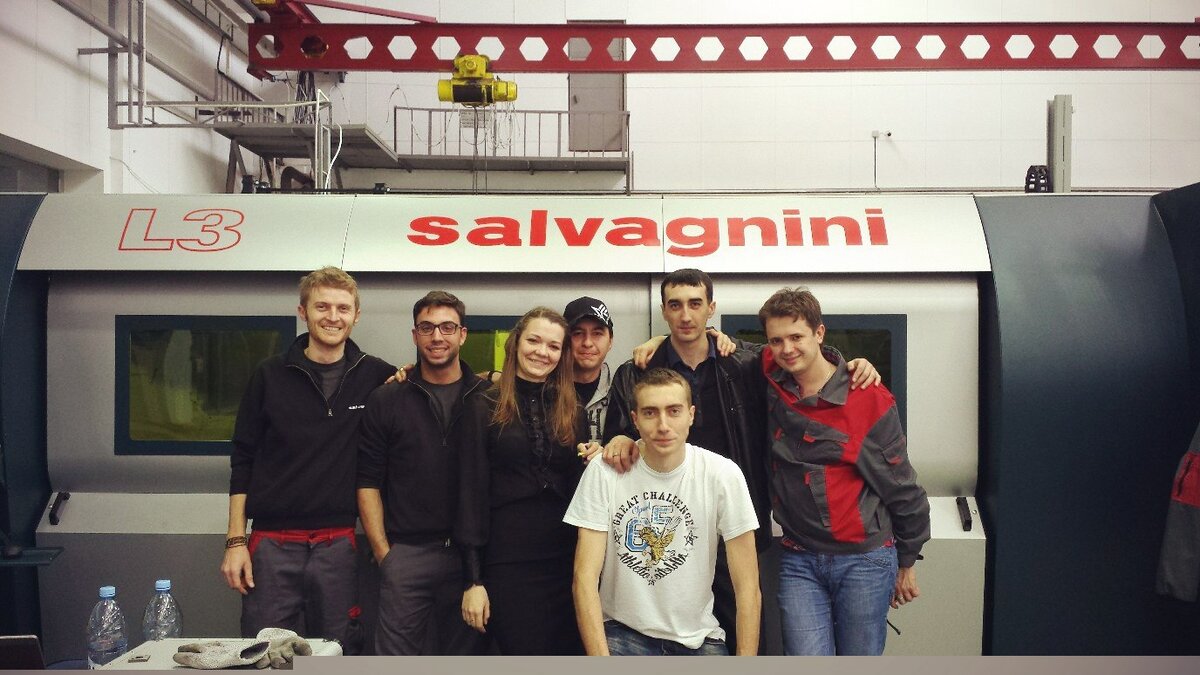 дружеское фото на память