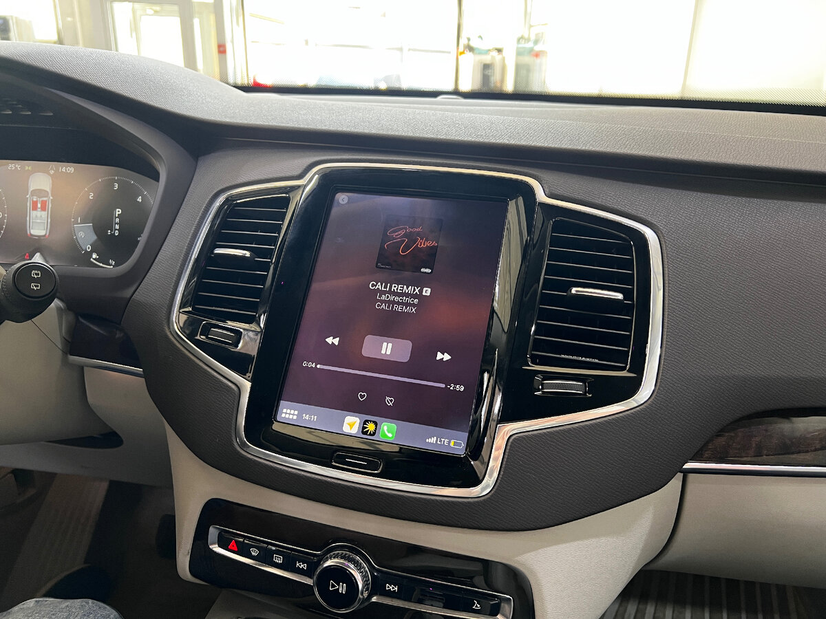 Подключение Android Auto и Apple в Volvo на весь экран | Центр  авторестайлинга BGTWORKSHOP | Дзен