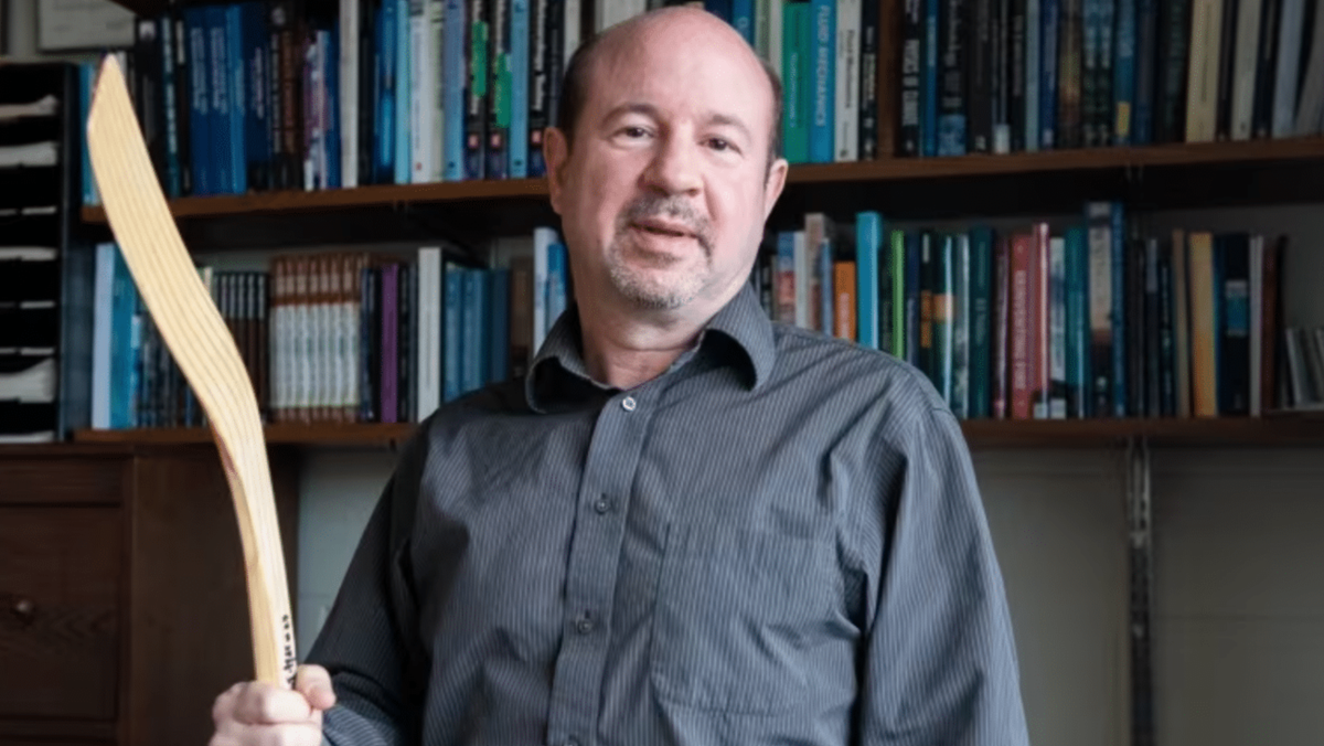 Вот он, этот коварный тип гражданской наружности