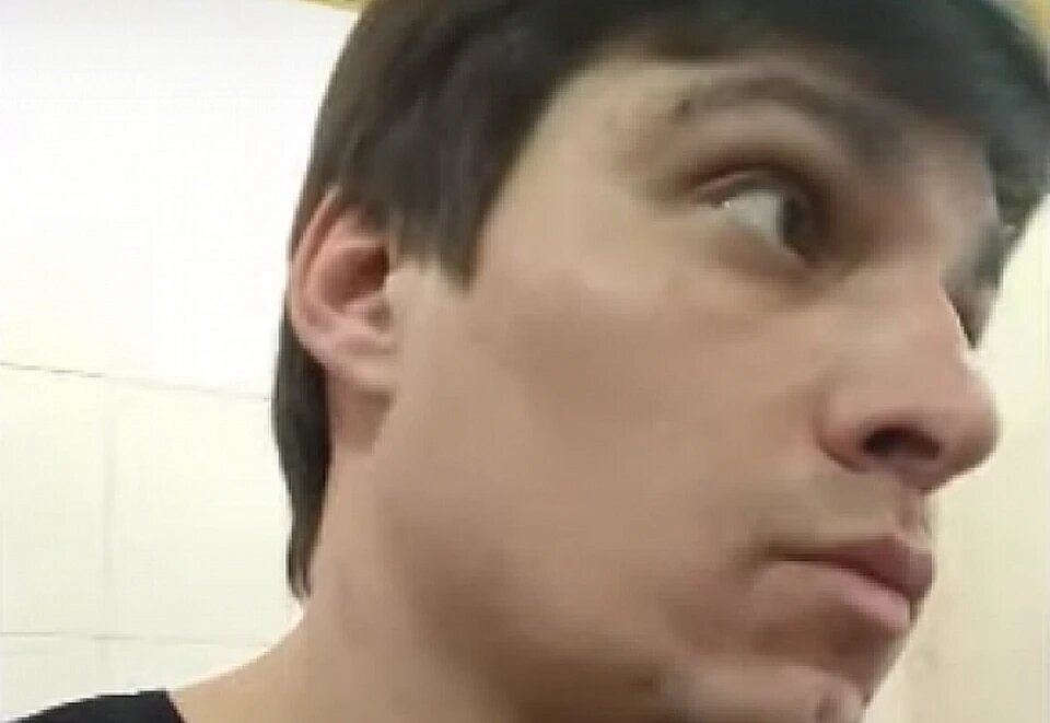 Сам Акшин Гусейнов после убийств пропал. Фото: скриншот видео 