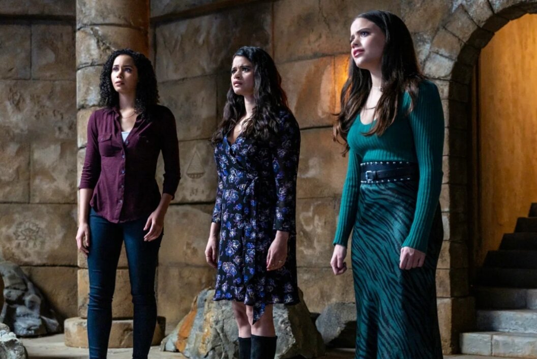 Сериал "Зачарованные".