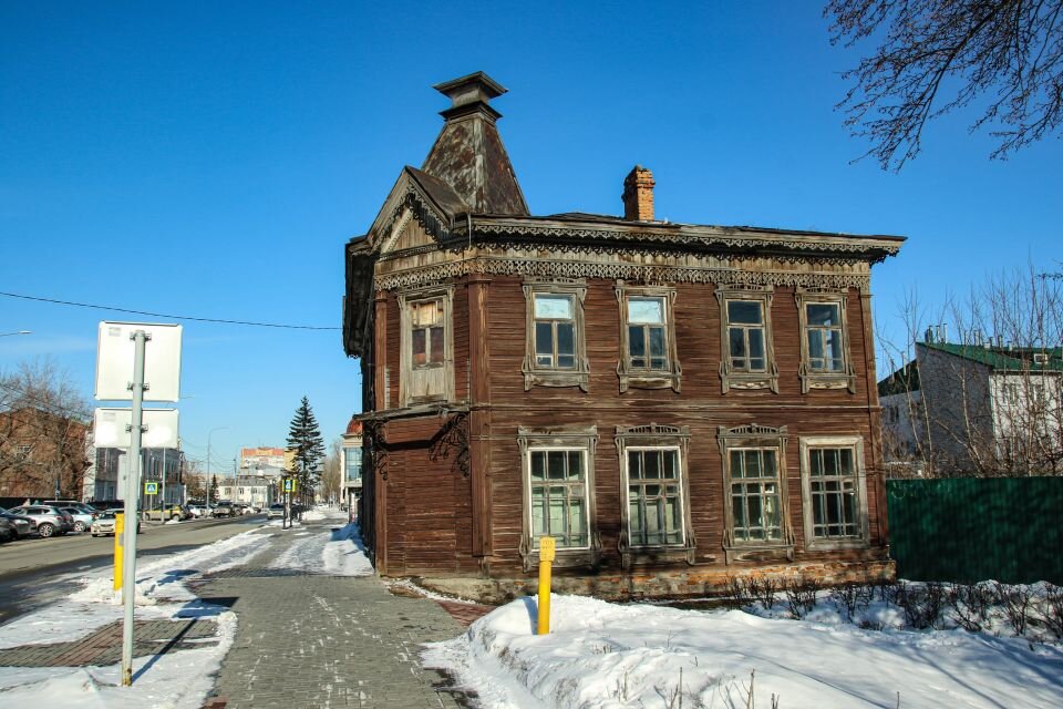    Объект культурного наследия "Дом жилой" на улице Пушкина, 45. Март 2023 года. Источник: Виталий Барабаш