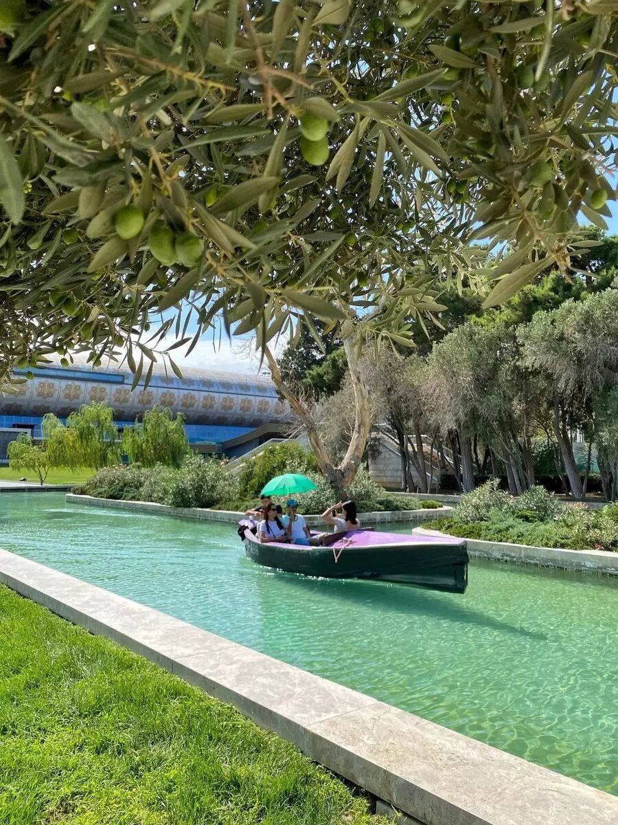     Источник: t.me/modno15minut