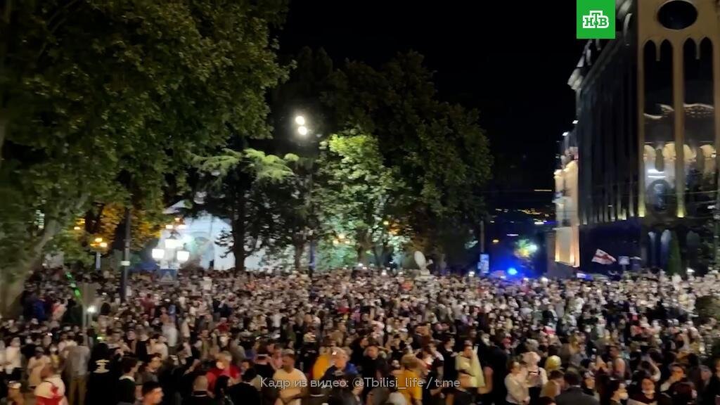    Протестующие блокировали движение в центре Тбилиси
