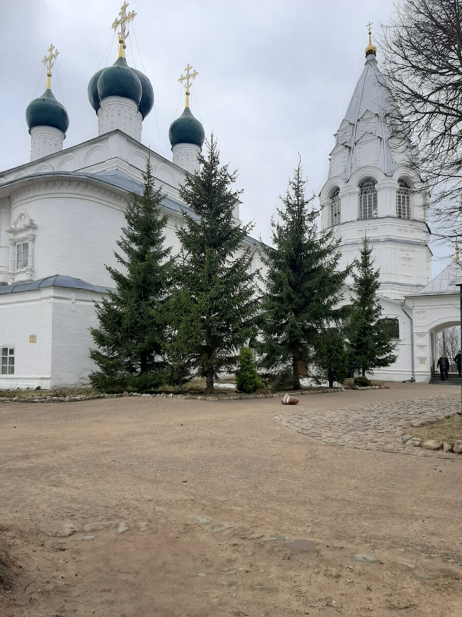 Никитский монастырь 