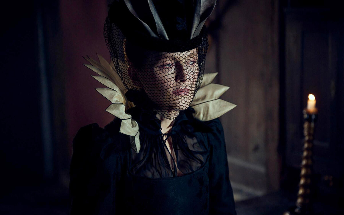 Кадр из сериала «Мэри и Джордж», реж. Оливер Херманус, Флориан Коссен, Алекс Винклер, 2024 