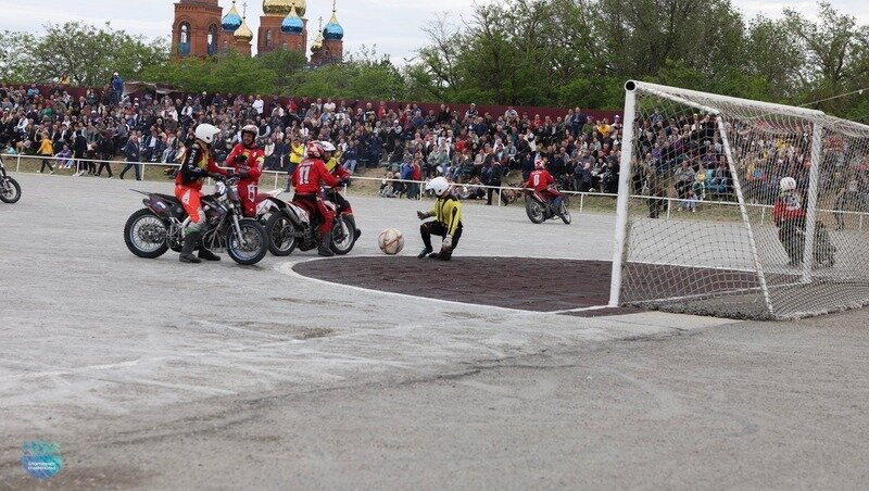    В первой и второй четвертях открыть счёт соперникам не удавалось Фото: МК «Колос»