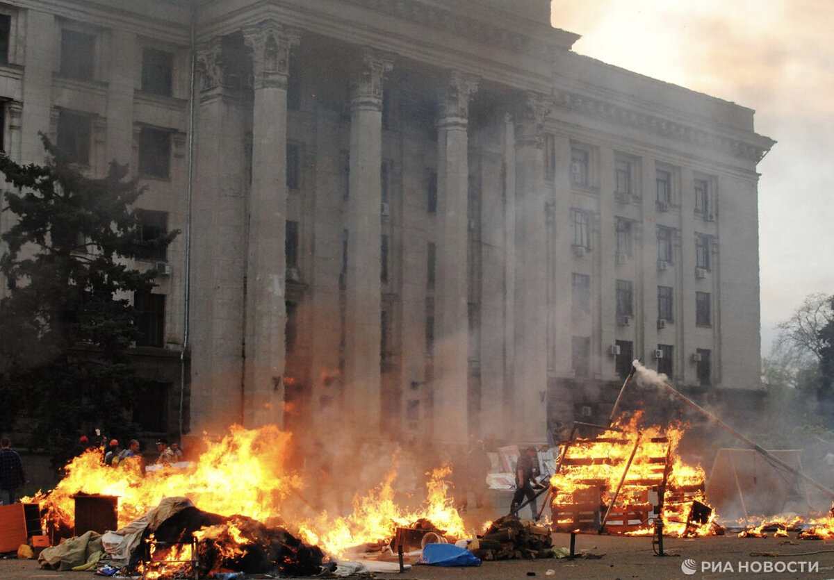 События в Одессе 2 мая 2014 года в фотографиях | Украина.ру | Дзен