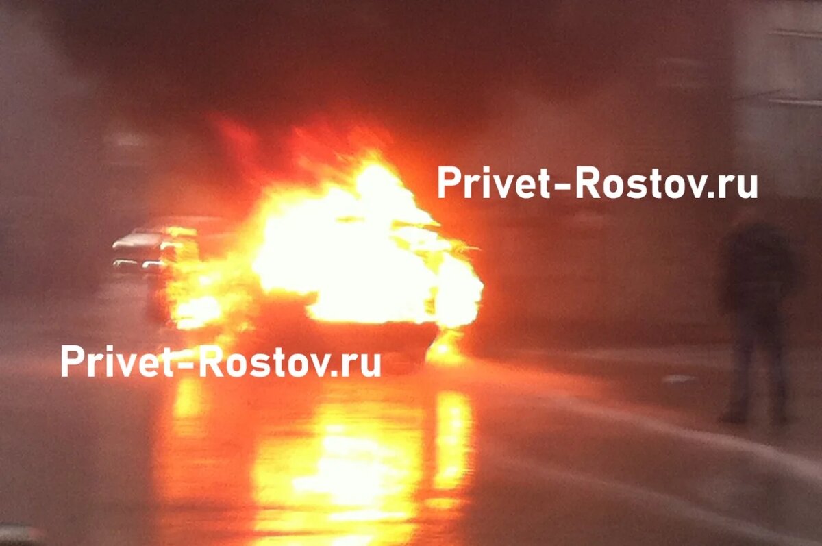 Машина взорвалась в Ростове на Коблова в ночь на 2 мая | Privet-Rostov.ru |  Дзен