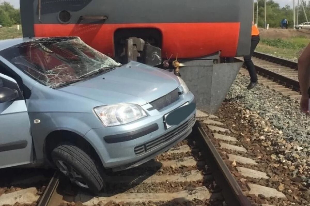    Поезд из Новокузнецка прибудет в Волгоград с задержкой из-за ДТП