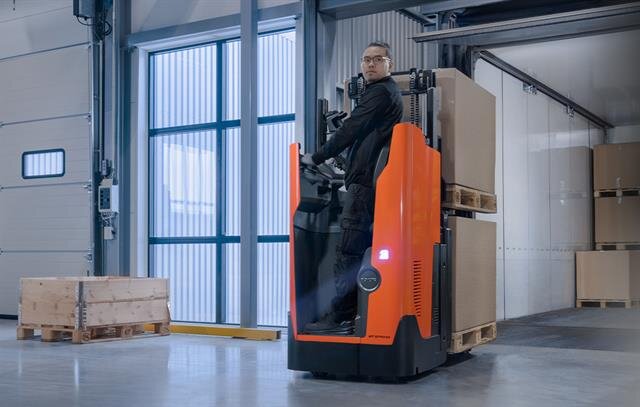 Судьям понравилось в штабелере «тонкое использование изогнутых форм»