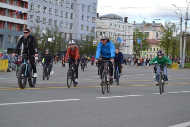    Более тысячи ивановцев приняли участие в первомайском велопробеге