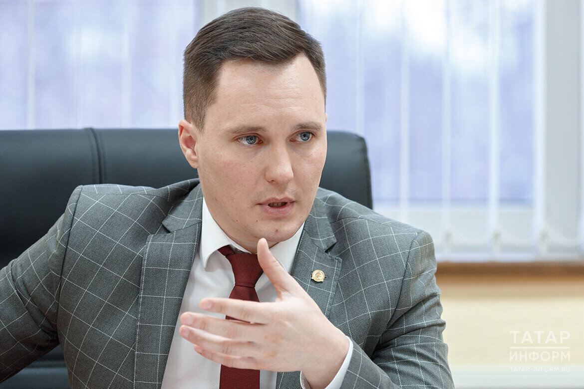 Егор Тарнавский рассказал об итогах реализации шестилетнего федерального проекта по оздоровлению Волги в Татарстане. Фото: © Владимир Васильев / «Татар-информ»