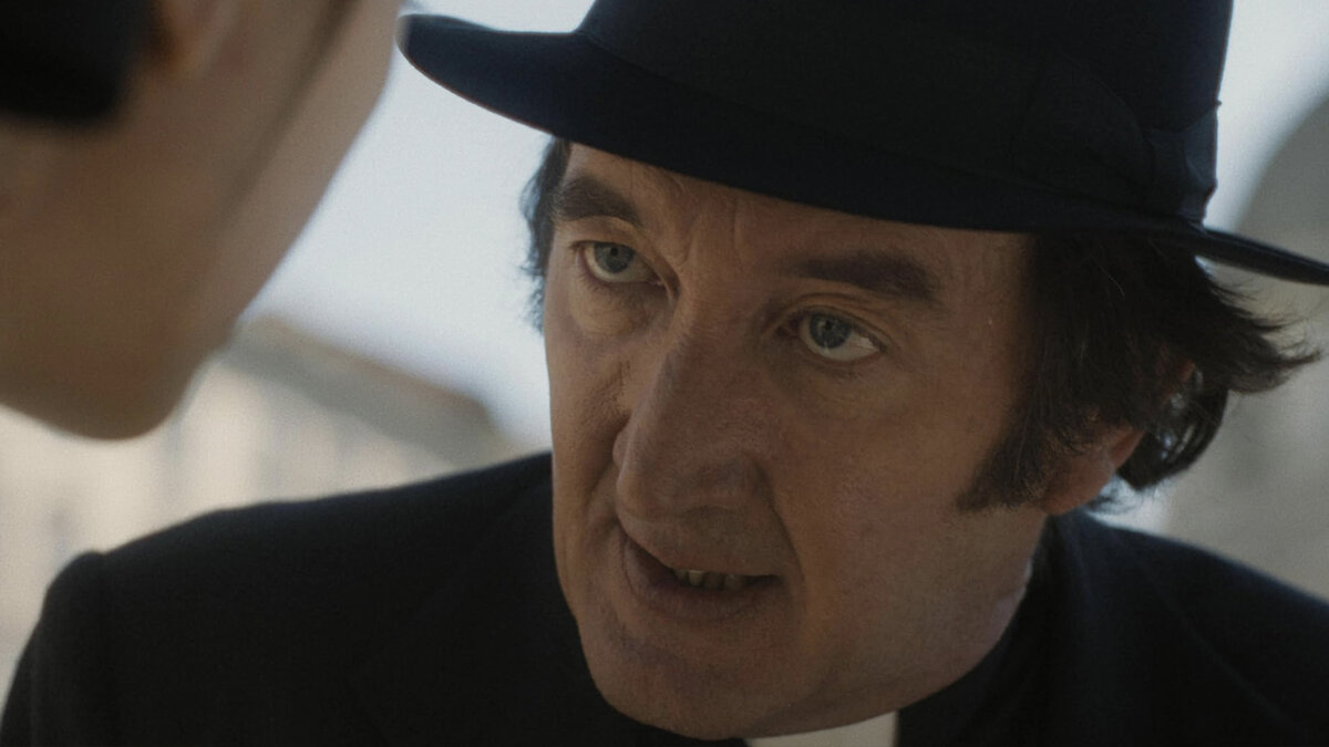 Кадр из фильма "Омен. Первое знамение"