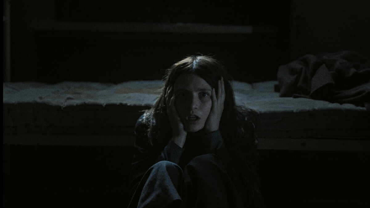 Кадр из фильма "Омен. Первое знамение"