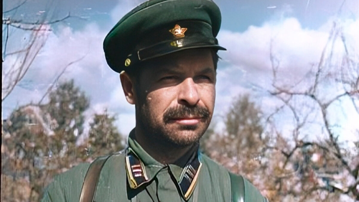 Подполковник Константин Дмитриевич Шукшин, командующий 96-м танковым полком 48-й танковой дивизии 22-й армии