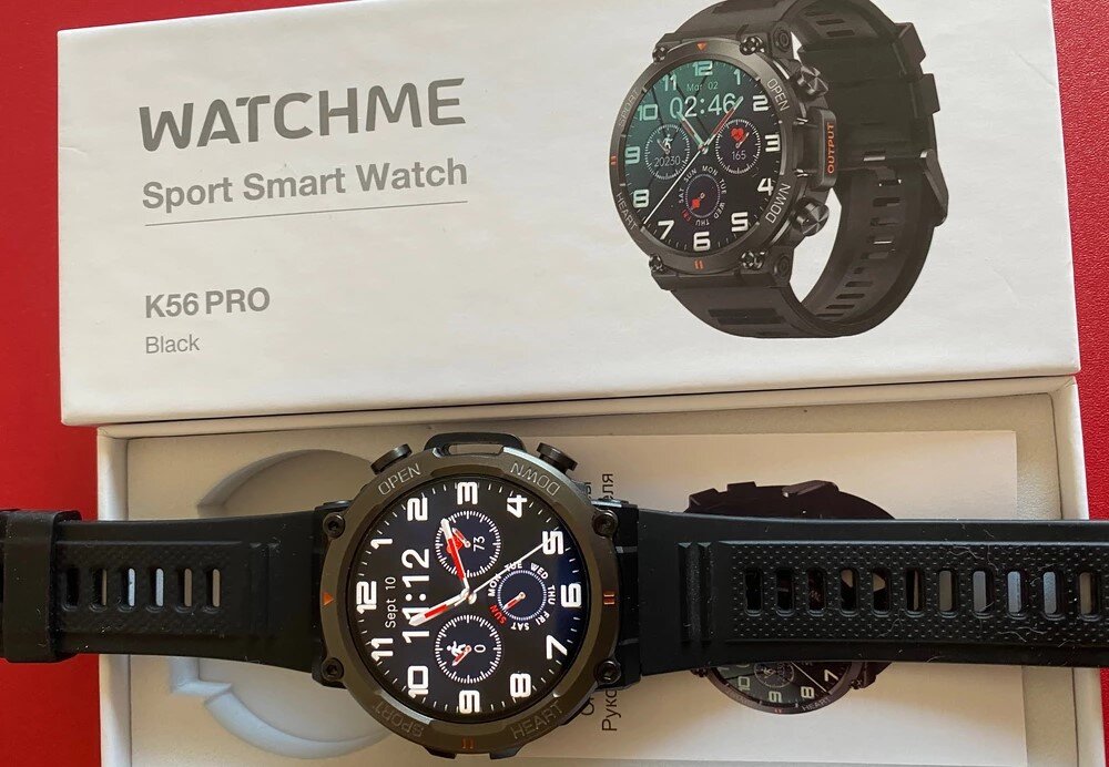 Модель представлена в нескольких цветах - бренд WatchMe