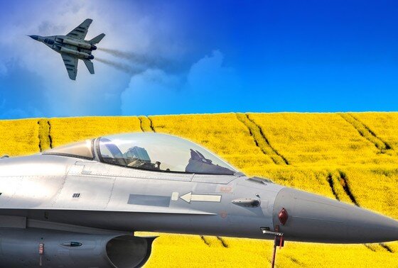    Истребитель F-16