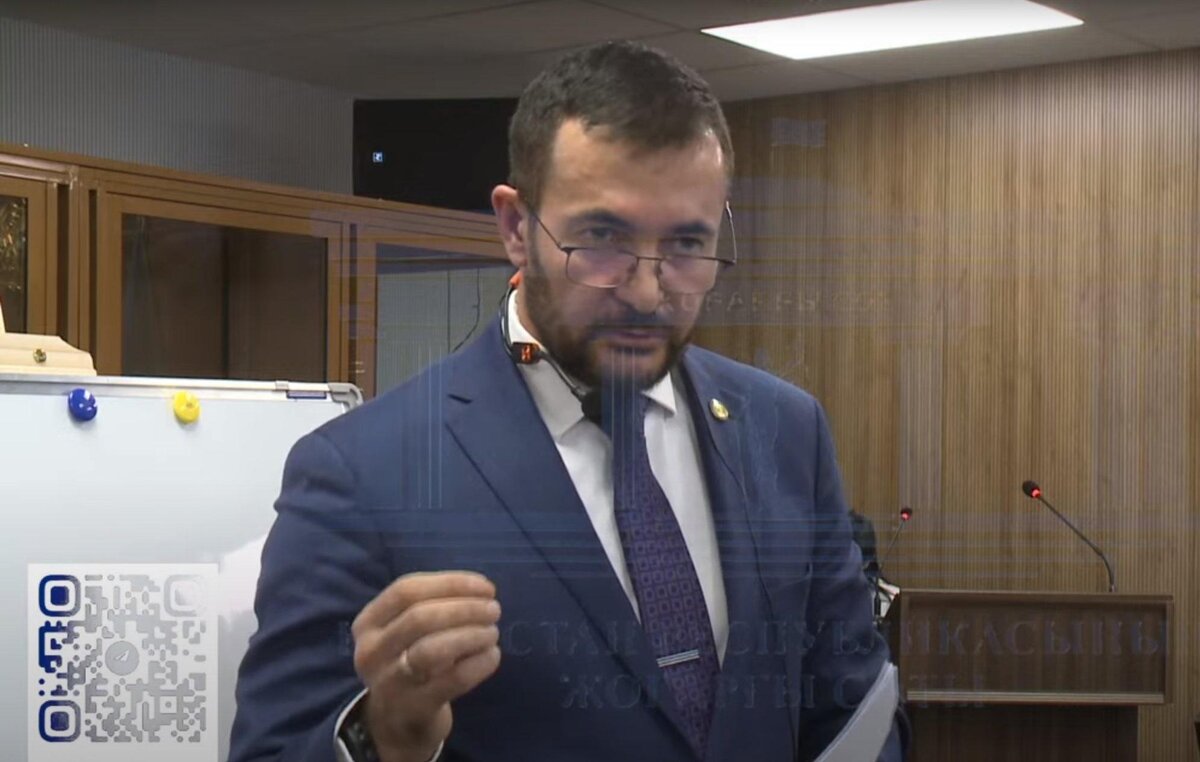 Адвокат Игорь Вранчев © Верховный суд Казахстана/YouTube/скрин видео