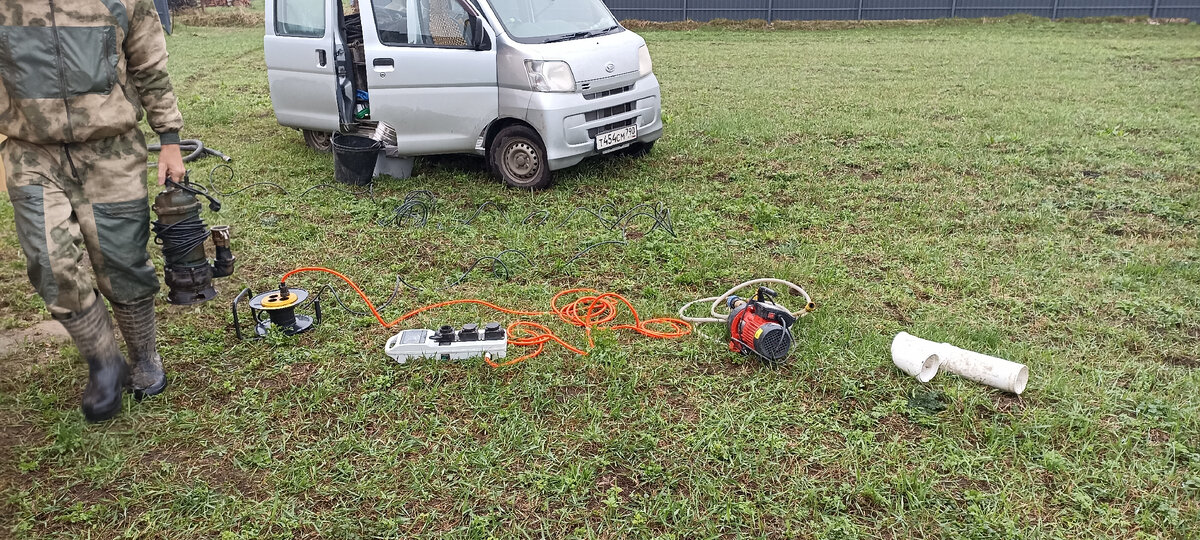 тройники, удлинители, пульт, насосы