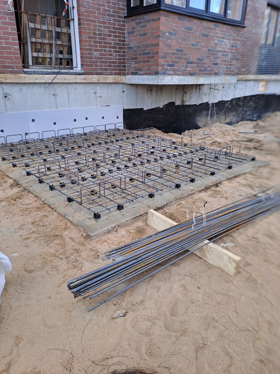 Нижнее армирование  и каркасы