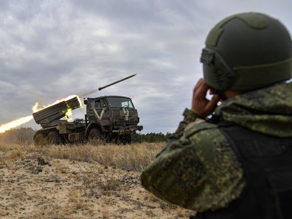    Боевая работа РСЗО "Град" в зоне проведения спецоперации© РИА Новости / Павел Лисицын