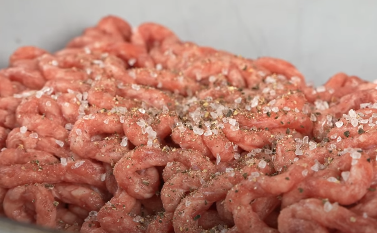 500г говяжьего фарша.