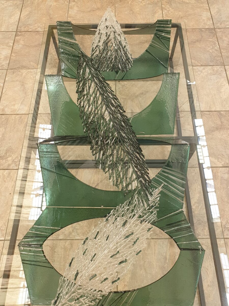 Ширинская Альфия. Торосы. 2022. Стекло