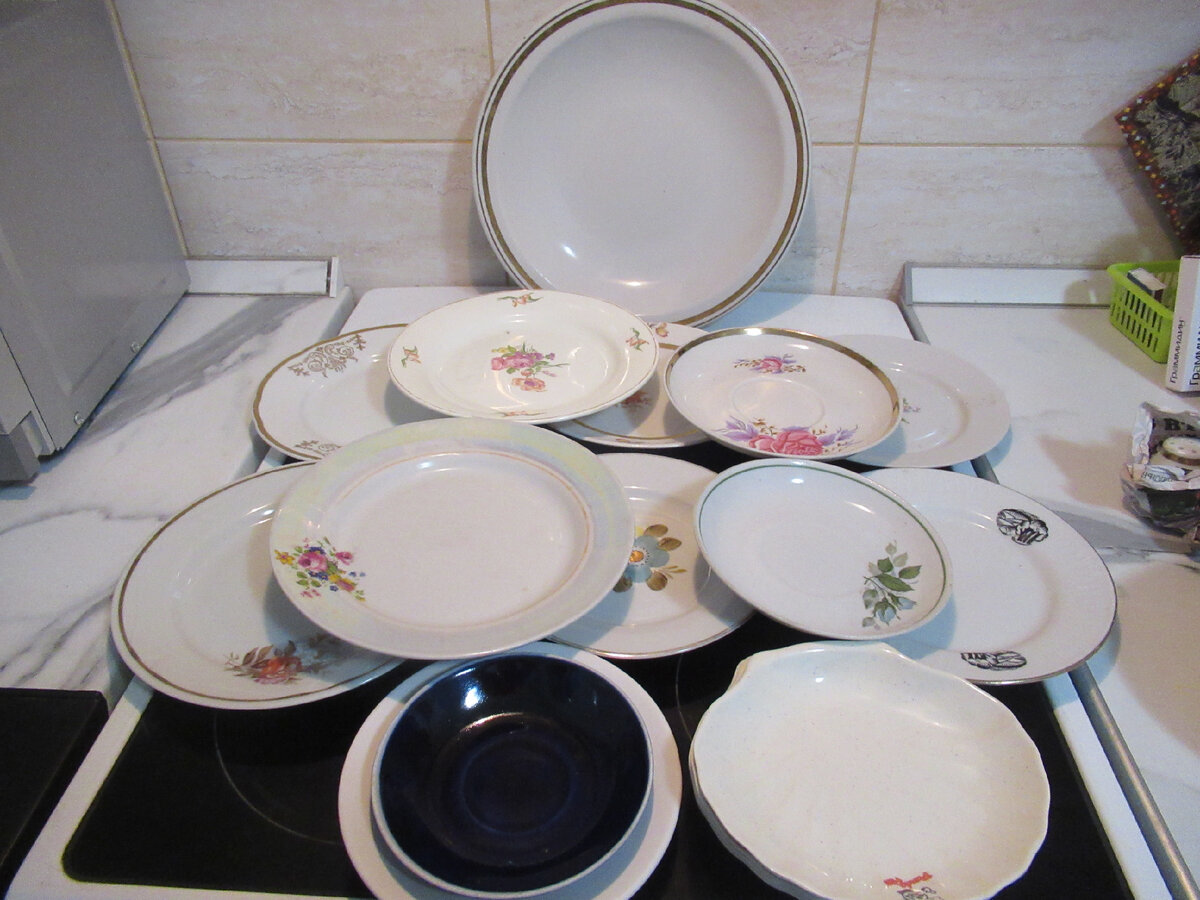 А фото еще пары ланч-боксов не нашла, да и ладно...