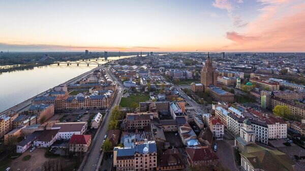    © iStock.com / imantsu