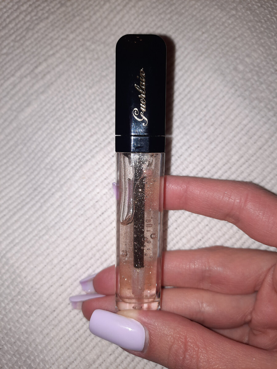 Блеск для губ 