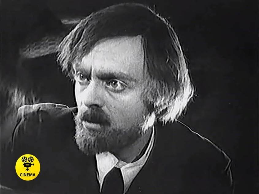 "Дом в сугробах"  (1928).