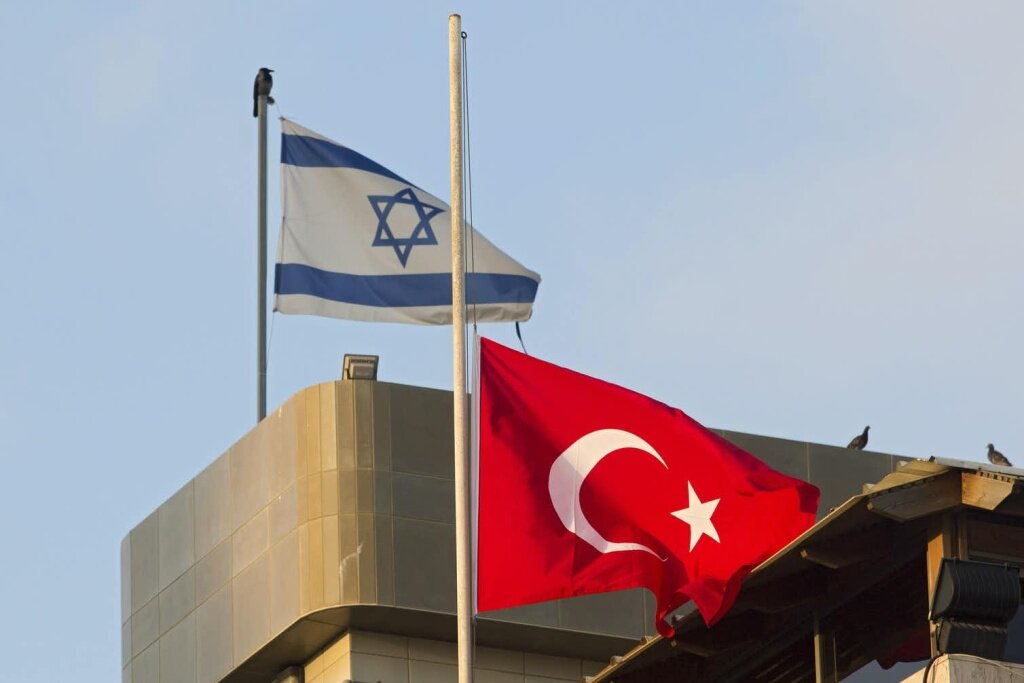 Флаги Израиля и Турции. Фото: israelinside.info
