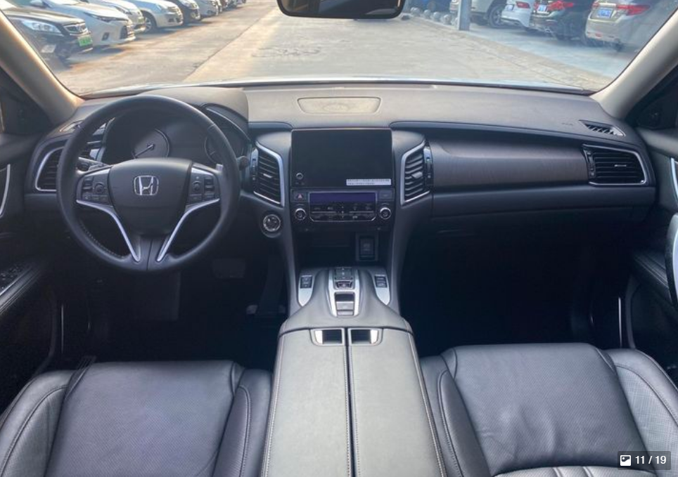 Фото слаона, листайте.