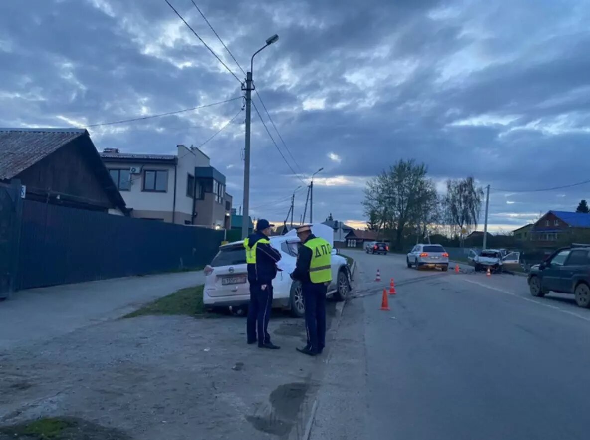 Четыре человека пострадали в ДТП в Екатеринбурге | Новости Тагила  TagilCity.ru | Дзен