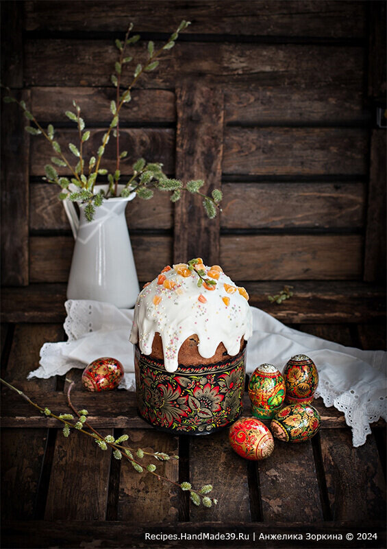 Хороший рецепт венского теста. Как испечь кулич из сдобного дрожжевого теста. Рецепт пасхального хлеба. Выпечка на Пасху. Рецепты на Пасху