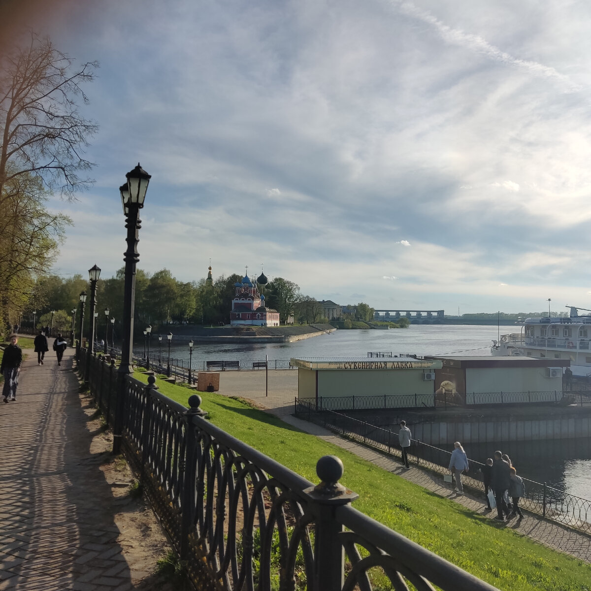 Углич, набережная Волги