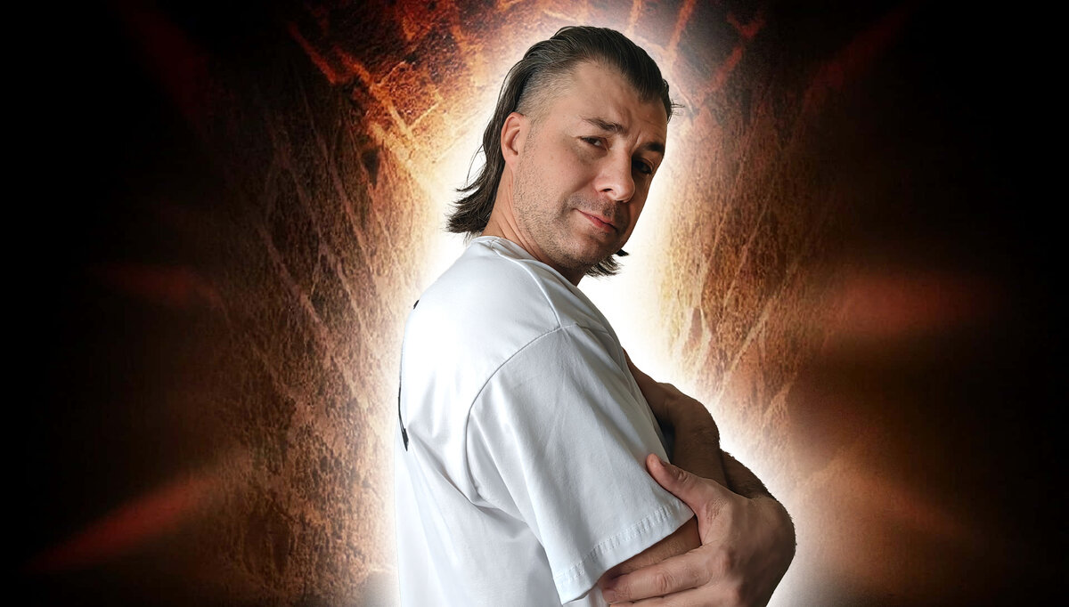 И почему еще не 1 000 000 подписчиков? Хотя, по фото сразу видно почему ))