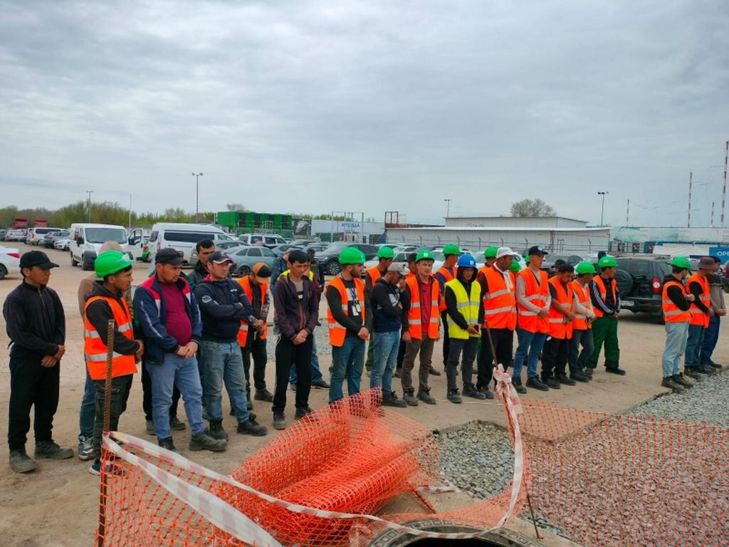    На стройке нового терминала в аэропорту Оренбурга нелегально работали мигранты