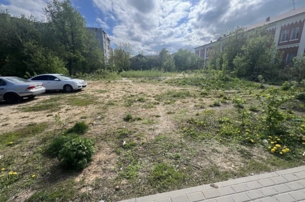    В Калуге появится сквер около 4-го корпуса КГУ им. К. Э. Циолковского