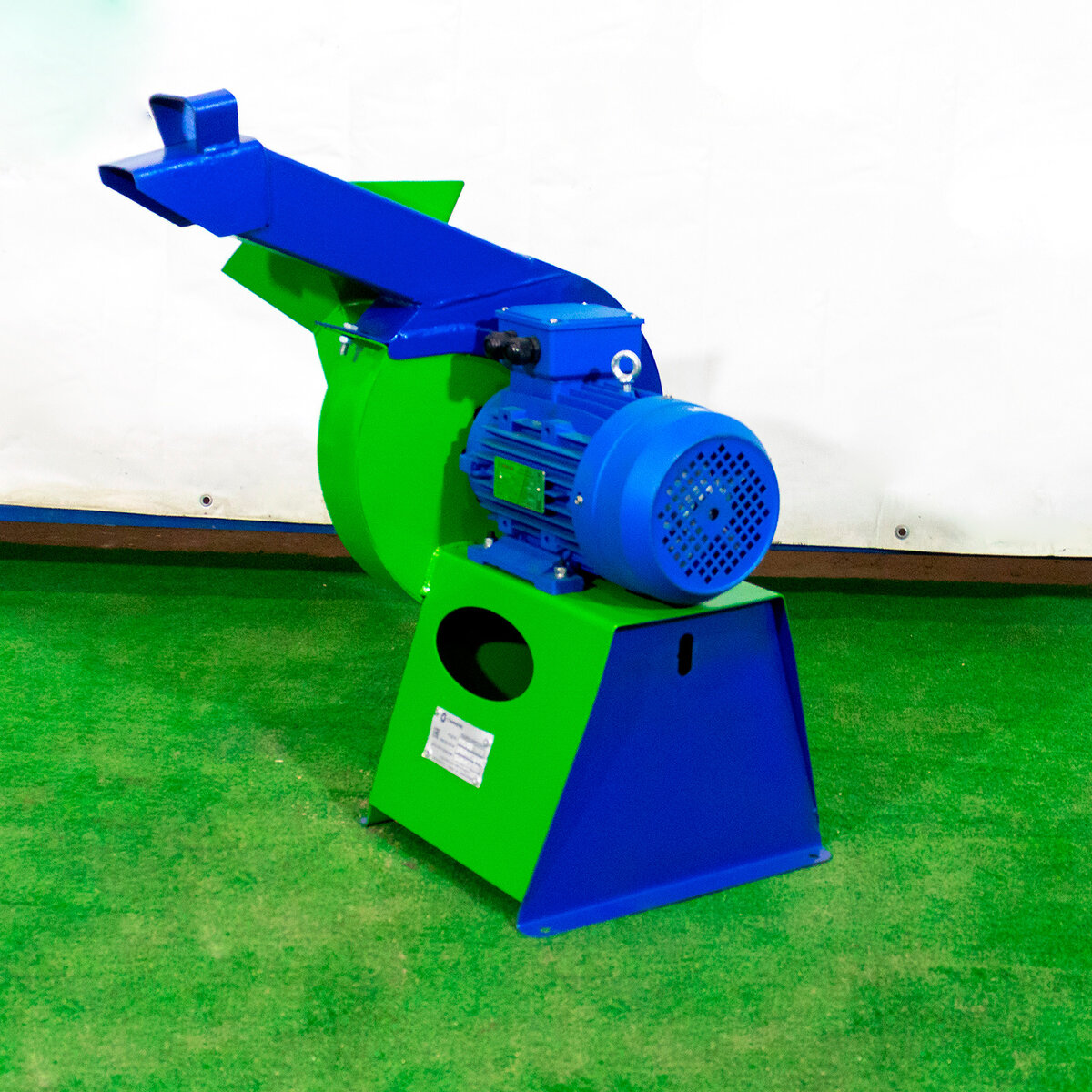 Садовый измельчитель Дровосек МР 300 от СтанкоЛес